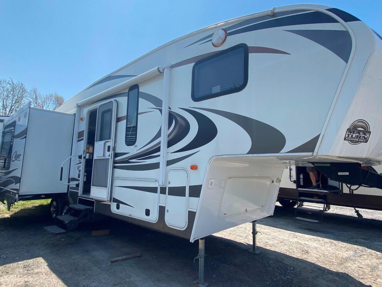 2014 Keystone COUGAR 27RK