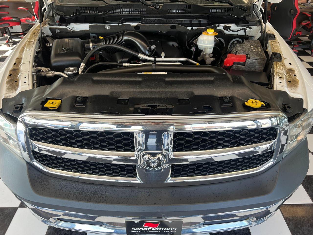 2016 RAM 1500 ST 5.7L V8 4x4 HEMI Quad Cab+Cruise+CLEAN CARFAX - Photo #7