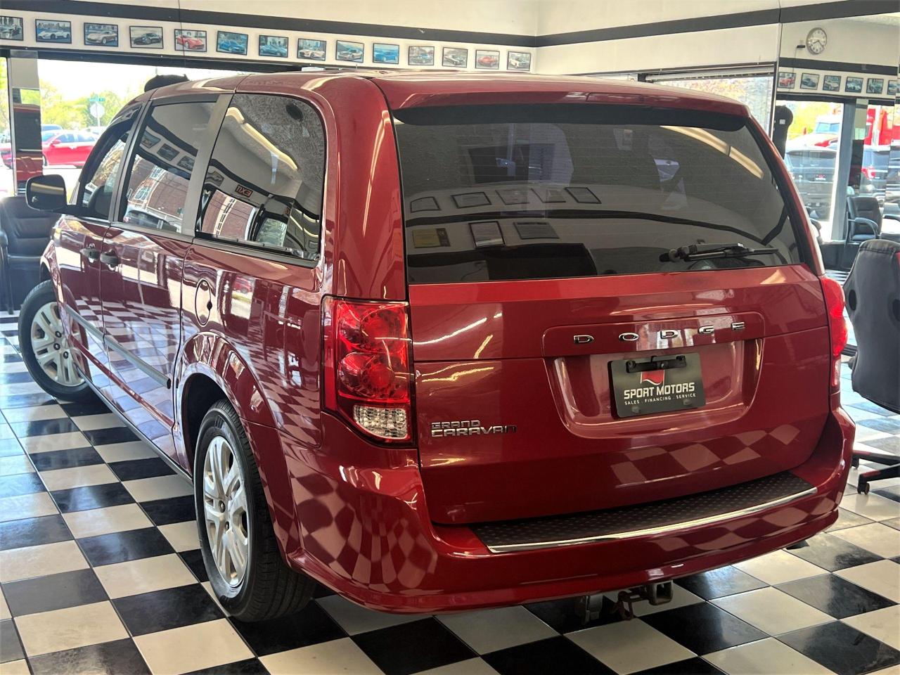 2015 Dodge Grand Caravan CVP+New Tires+A/C+Tinted+CELAN CARFAX - Photo #13