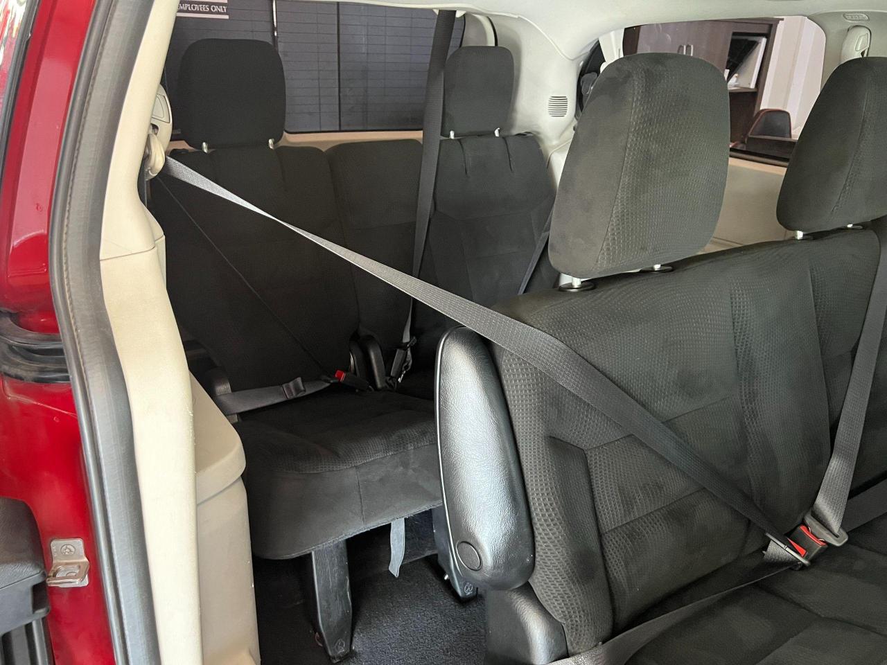 2015 Dodge Grand Caravan CVP+New Tires+A/C+Tinted+CELAN CARFAX Photo79