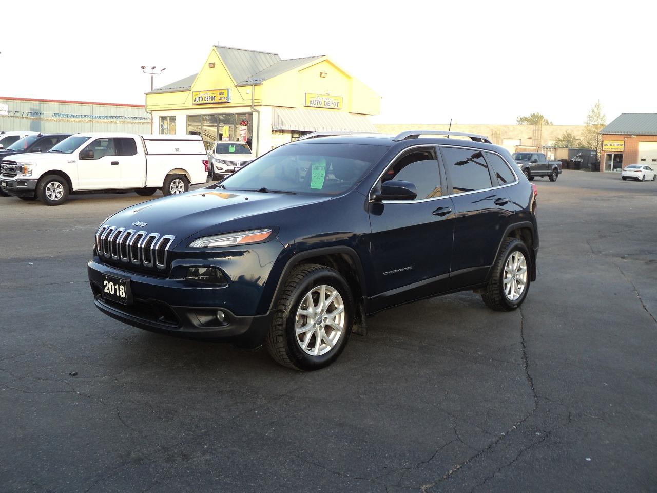 2018 Jeep Cherokee North 4x4 3.2L NAV PanoramicSunRoof RemoteStart