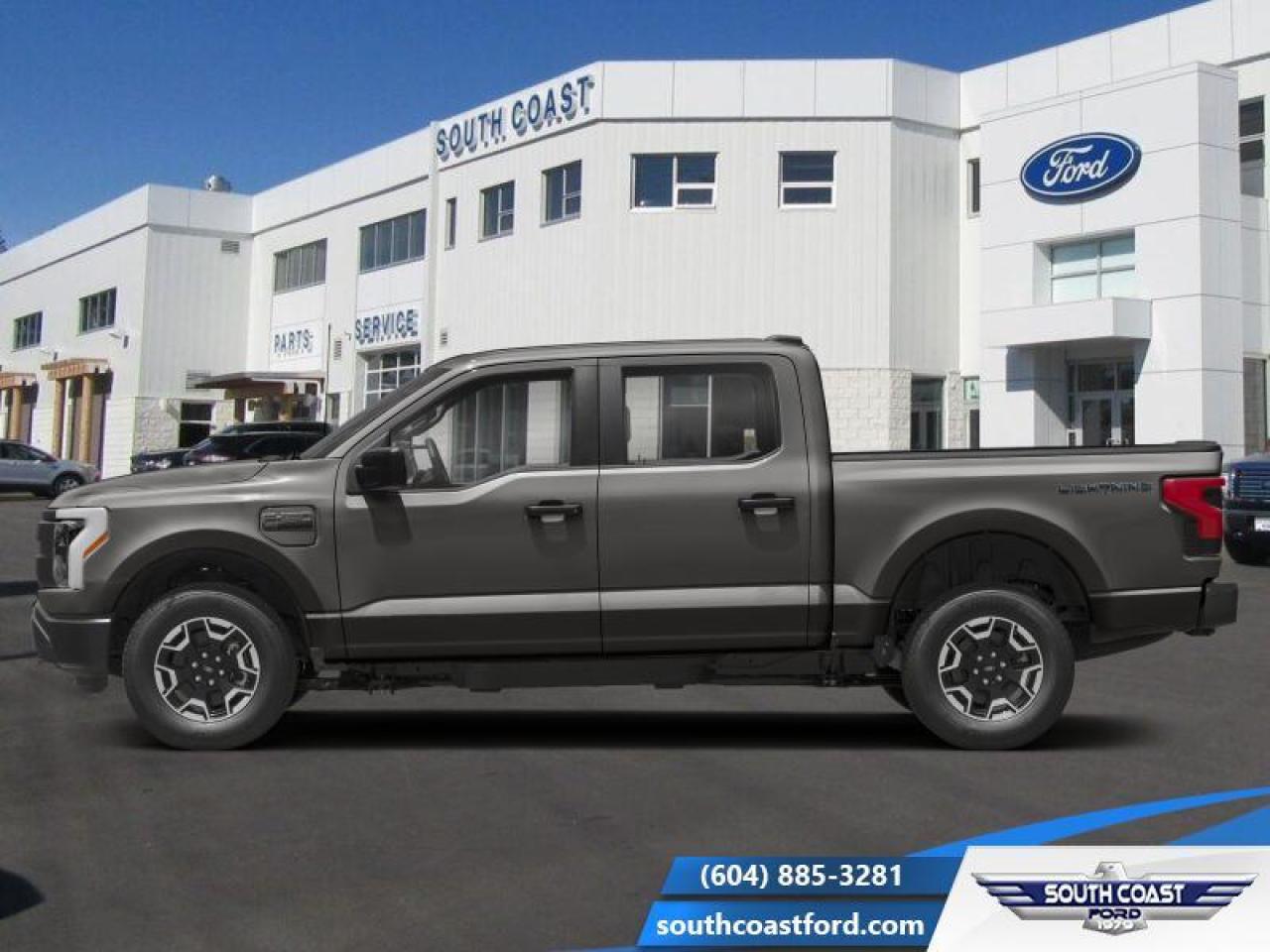 2023 Ford F-150 Lightning XLT Photo0