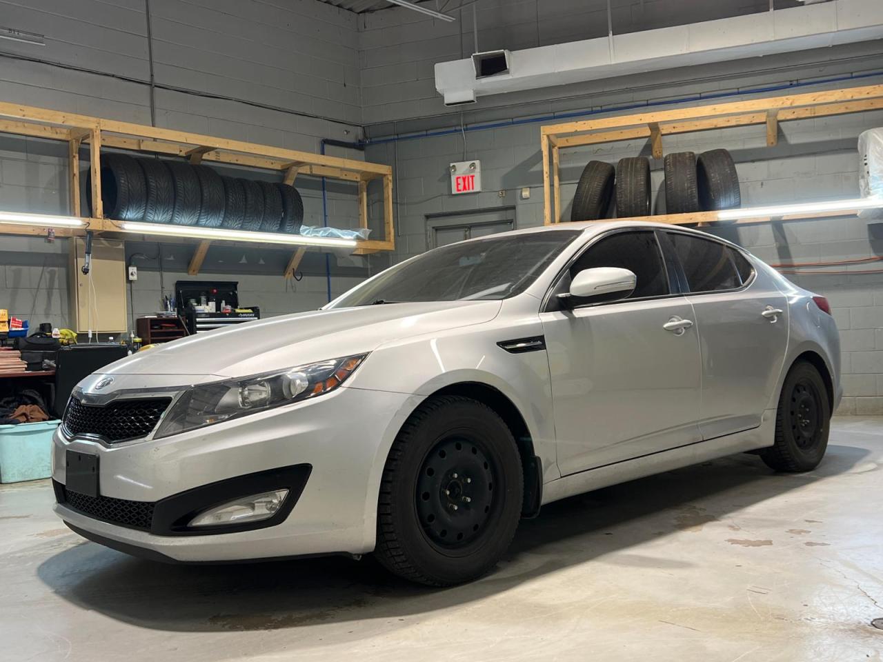 Used 2012 Kia Optima Heated Cloth Seats * Cruise Control * Steering Wheel Controls * 6 Speed Manual * Hands Free Calling * AM/FM/SiriusXM/USB/Aux/Bluetooth * Traction Cont for sale in Cambridge, ON