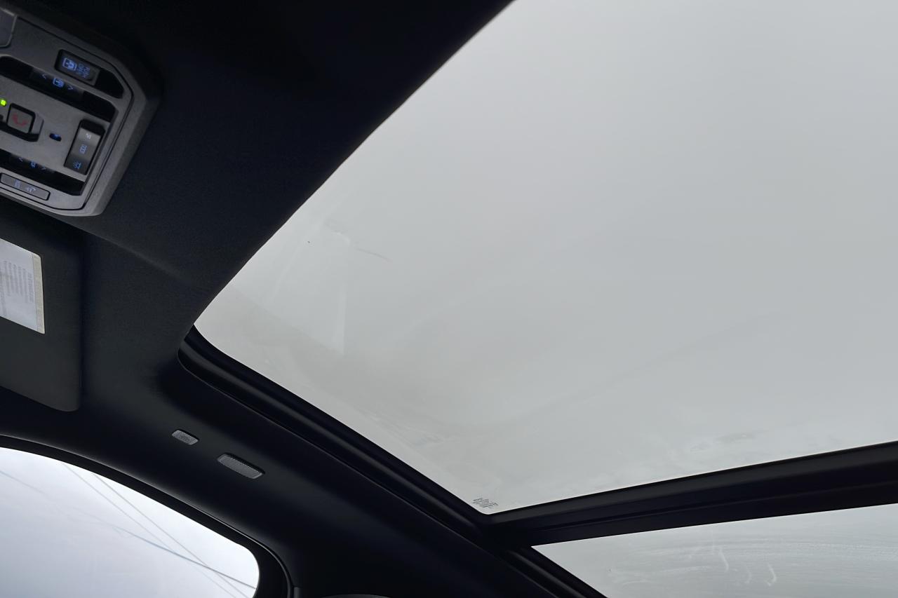 2023 Toyota Tundra Platinum Photo