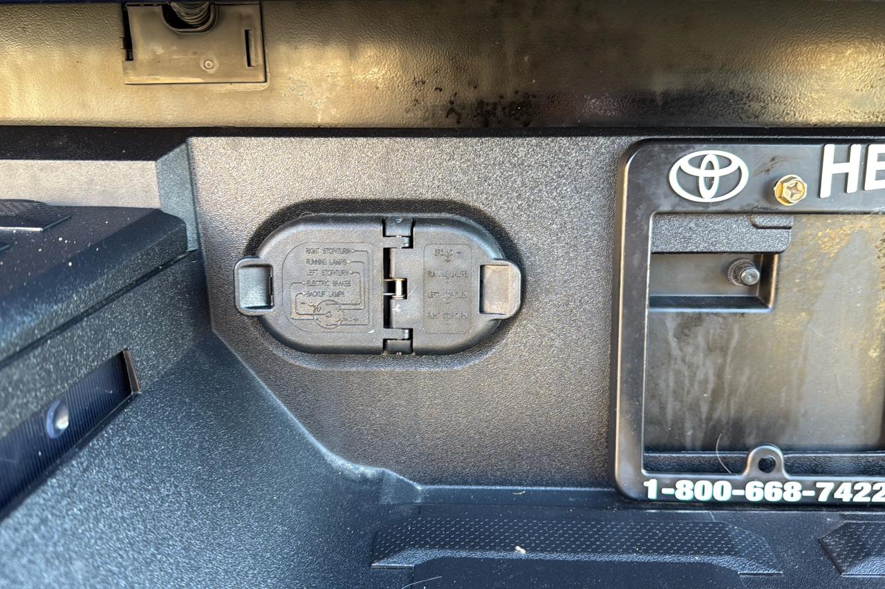 2023 Toyota Tundra Platinum Photo