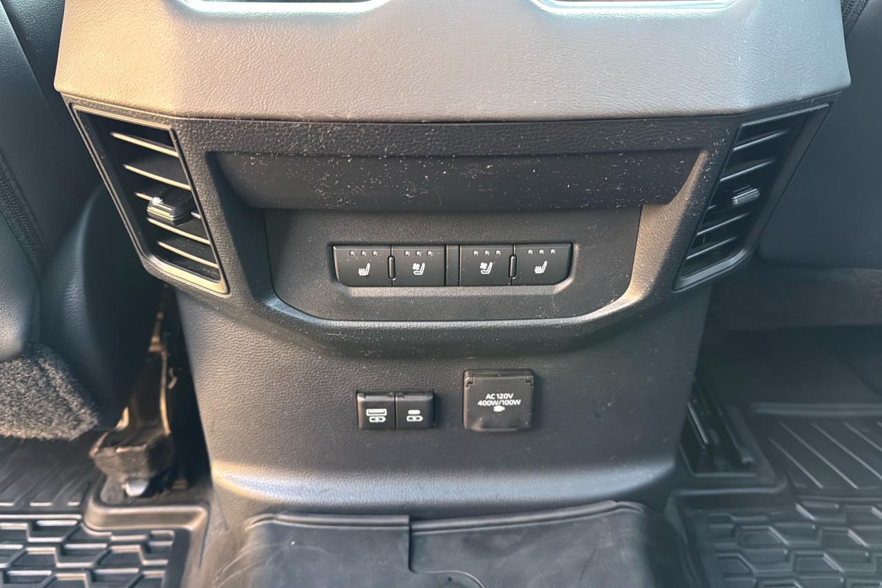 2023 Toyota Tundra Platinum Photo