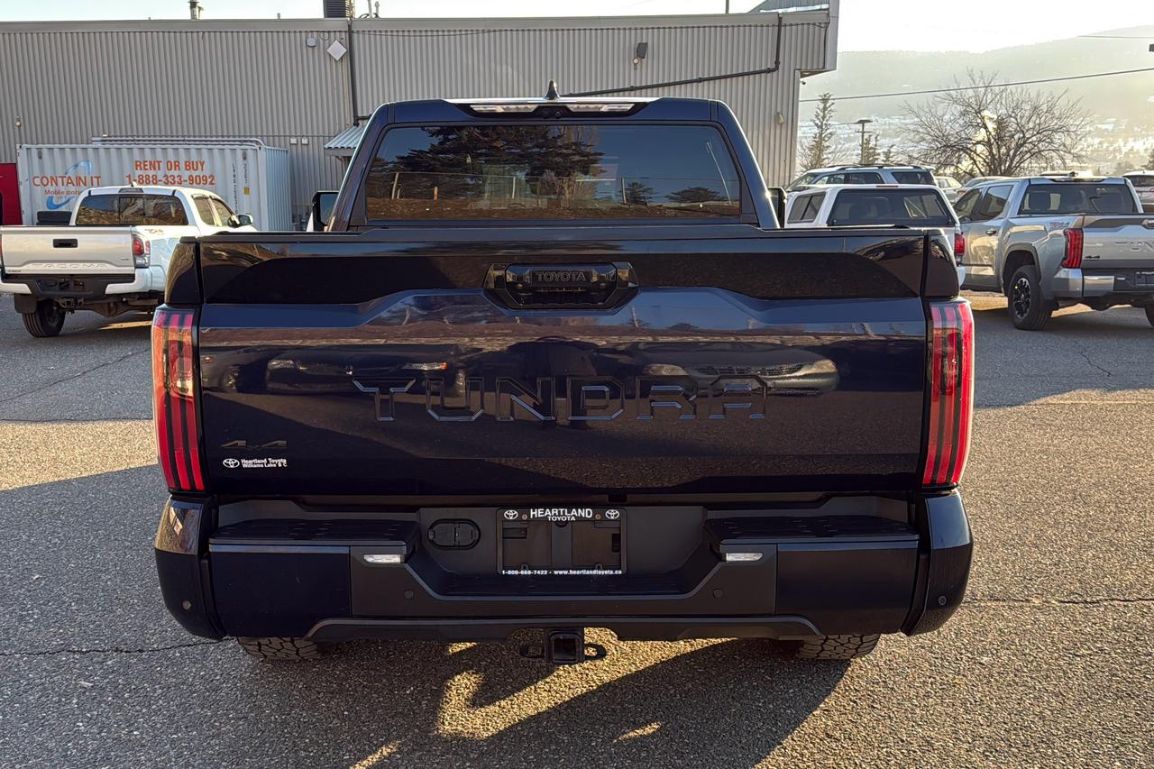 2023 Toyota Tundra Platinum Photo