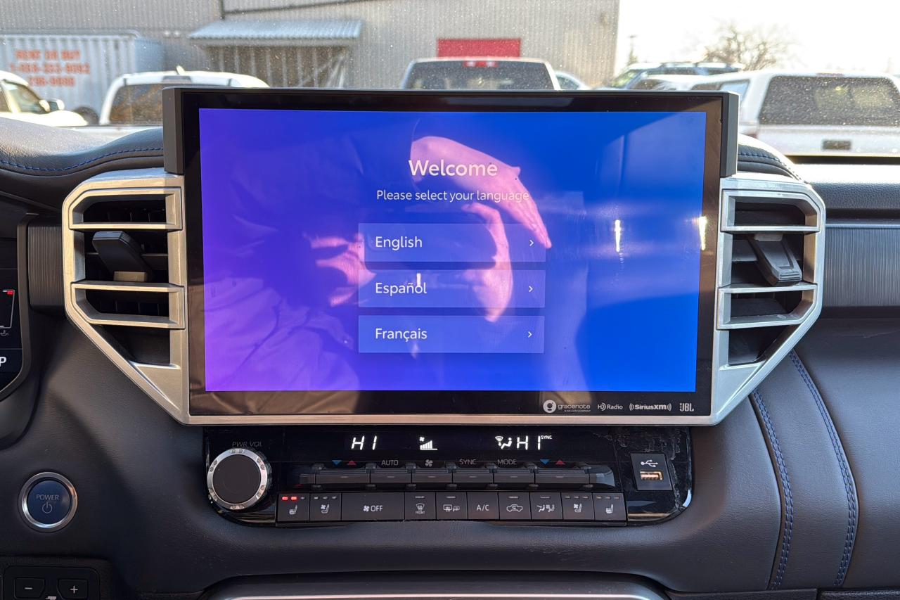 2023 Toyota Tundra Platinum Photo