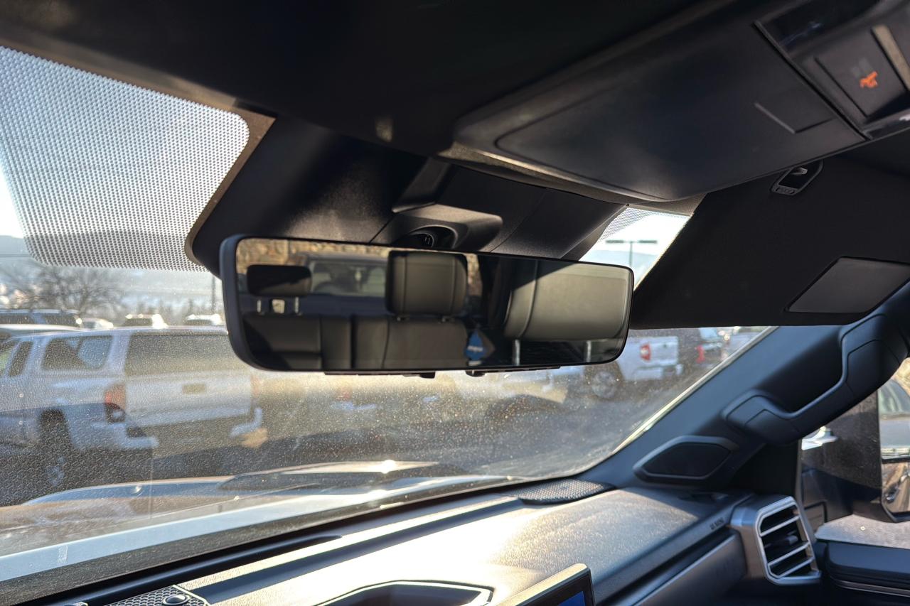 2023 Toyota Tundra Platinum Photo