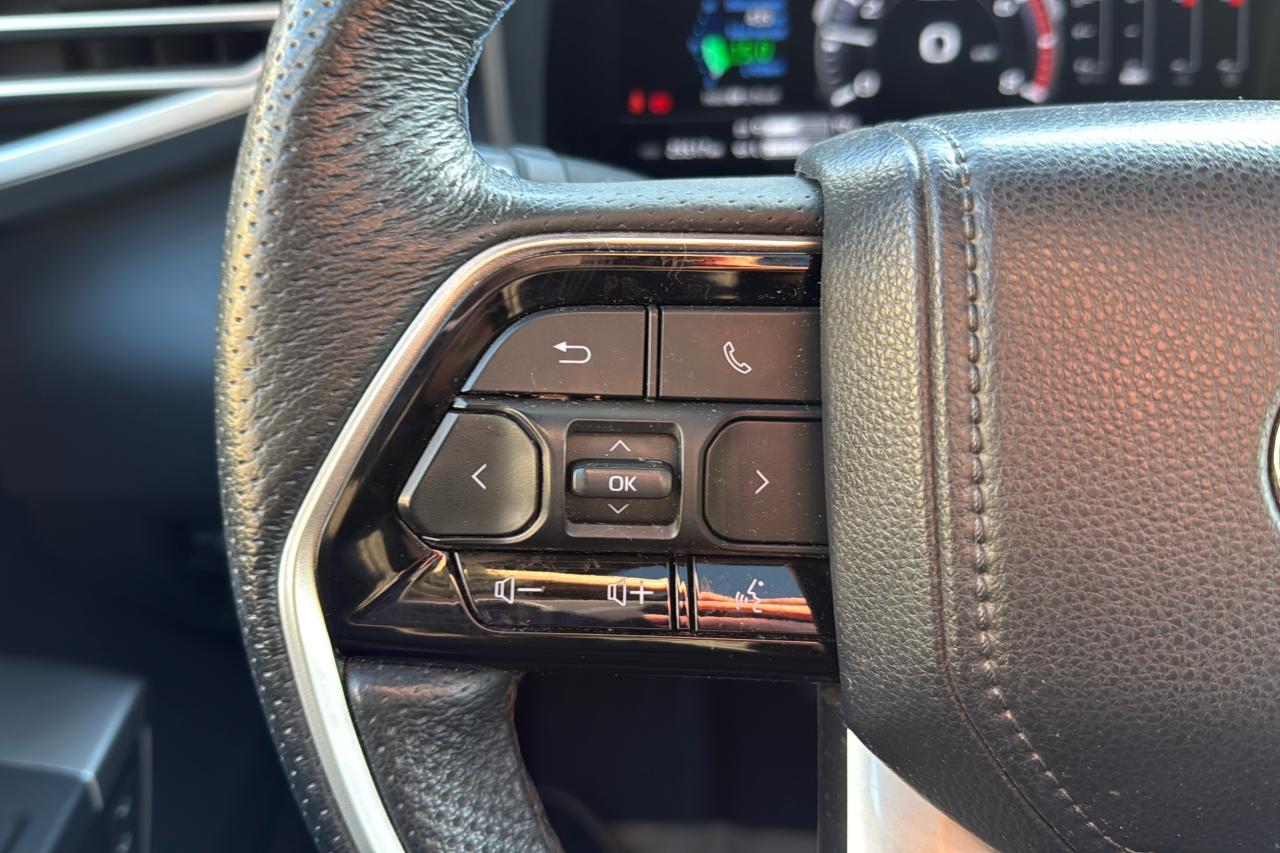 2023 Toyota Tundra Platinum Photo