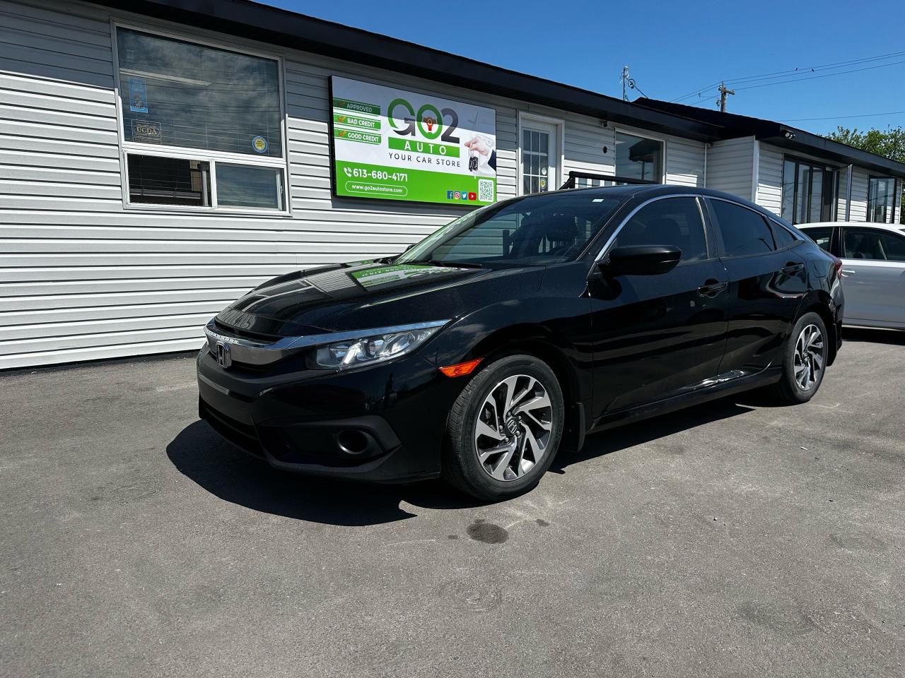 2018 Honda Civic SE - Photo #1