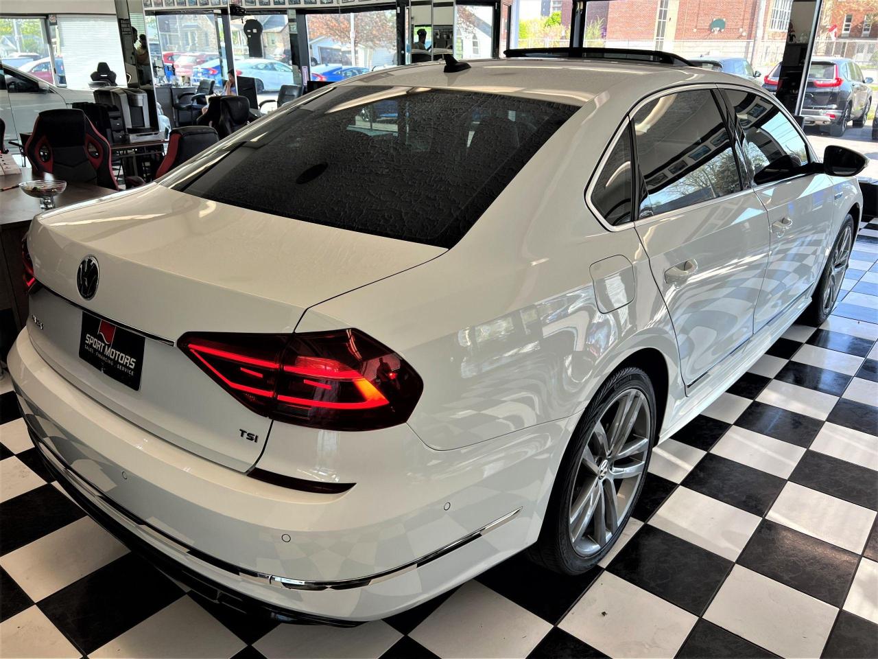 2017 Volkswagen Passat R Line+Adaptive Cruise+LaneKeep+Roof+CLEAN CARFAX - Photo #4