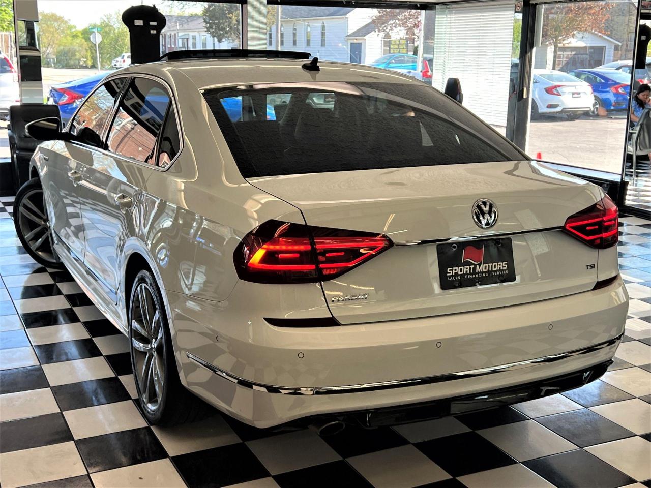 2017 Volkswagen Passat R Line+Adaptive Cruise+LaneKeep+Roof+CLEAN CARFAX - Photo #15