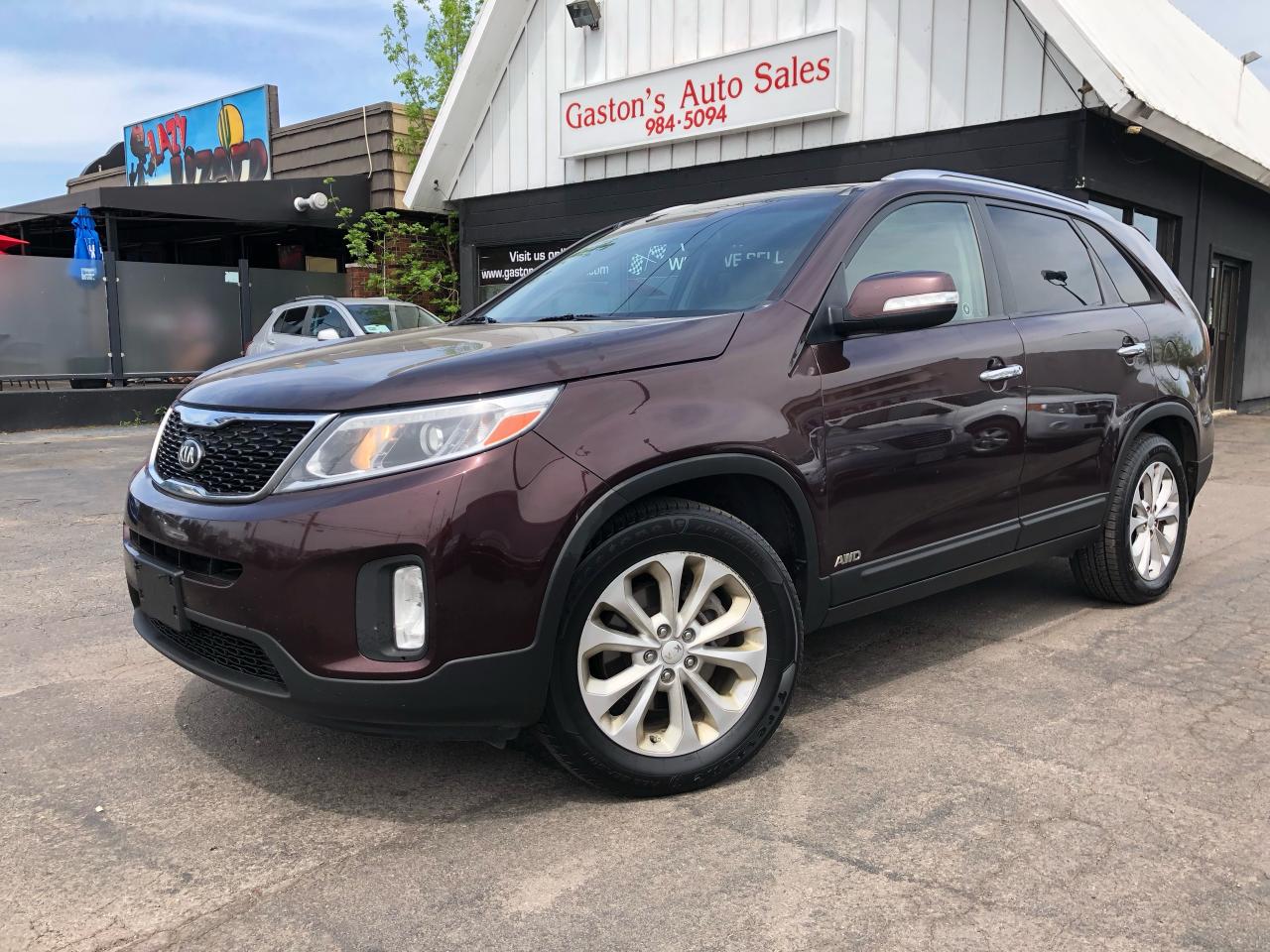 Used 2014 Kia Sorento LOADED! AWD! PANOROOF! for sale in St Catharines, ON