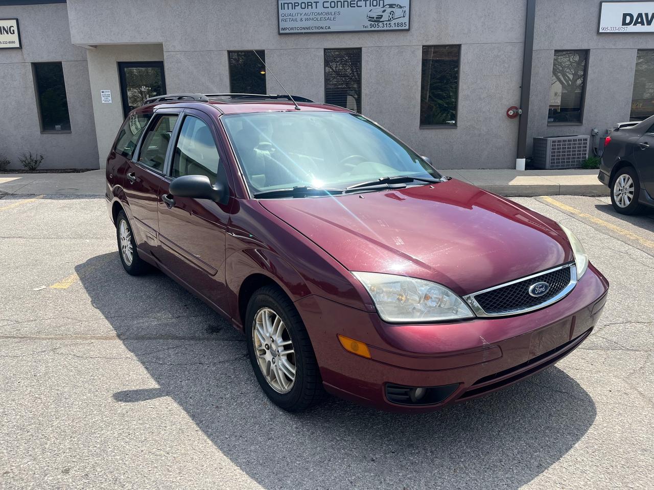 2007 Ford Focus SES,LEATHER,SUNROOF DRIVES GOOD...