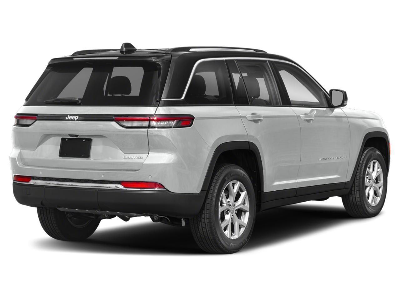 2023 Jeep Grand Cherokee Overland Photo3