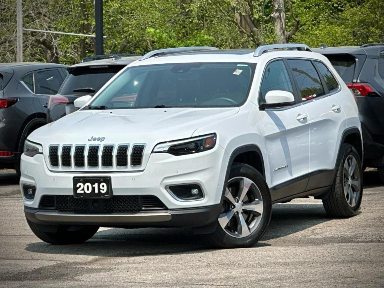 Used 2019 Jeep Cherokee LIMITED 4X4 | PANO SUNROOF | HEATED & VENT. SEATS for sale in Waterloo, ON