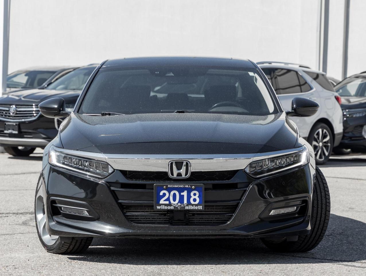 2018 Honda Accord Sedan TOURING 2.0T Photo
