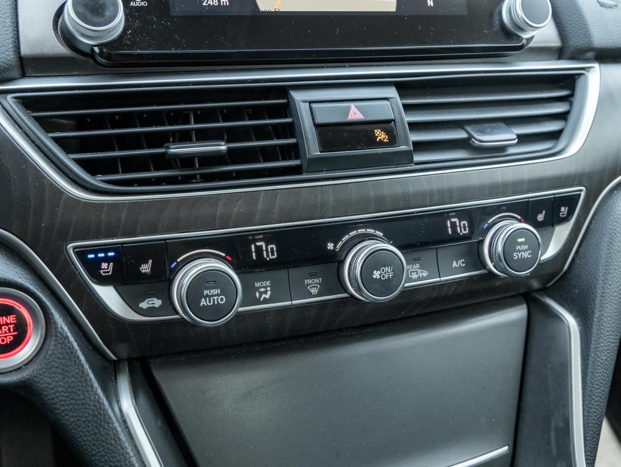 2018 Honda Accord Sedan TOURING 2.0T Photo