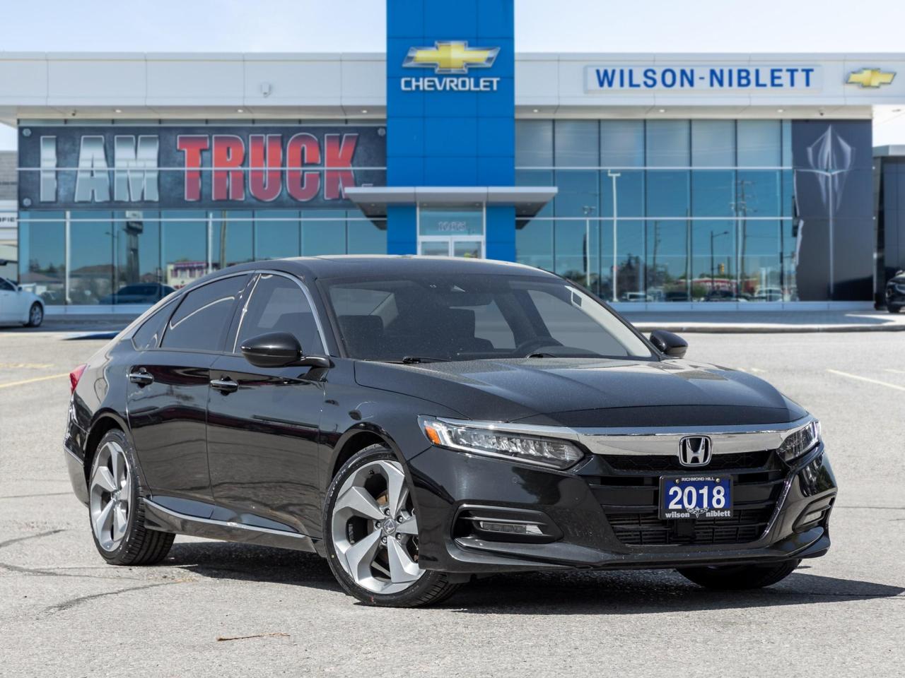 2018 Honda Accord Sedan TOURING 2.0T Photo