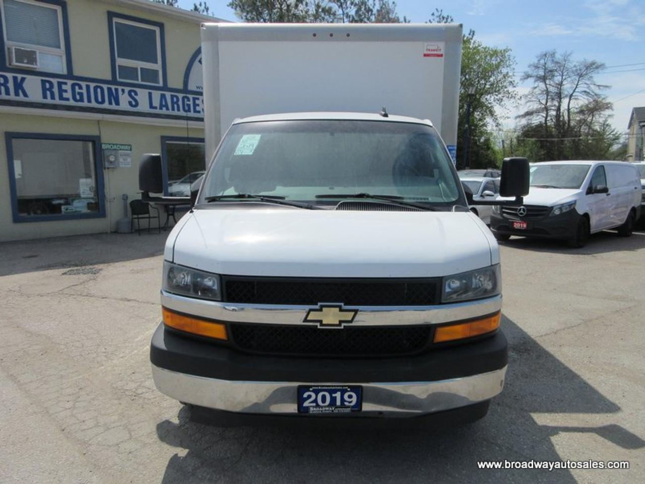 2019 Chevrolet G3500 1-TON CARGO MOVING 2 PASSENGER 6.0L - V8.. 177-INCH-WHEEL-BASE.. POWER TAILGATE.. STABILITRAK-PACKAGE.. AUX INPUT.. AIR CONDITIONING.. Photo3