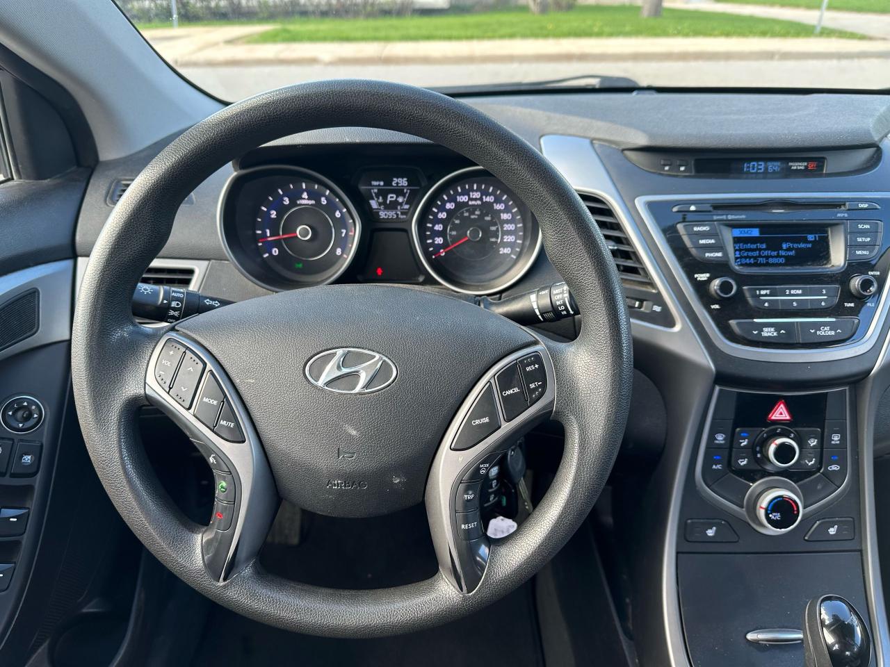 2015 Hyundai Elantra GL- Safety Certified - Photo #9