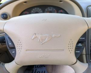 2001 Ford Mustang Convertible, Only 108,000 Kms - Photo #24