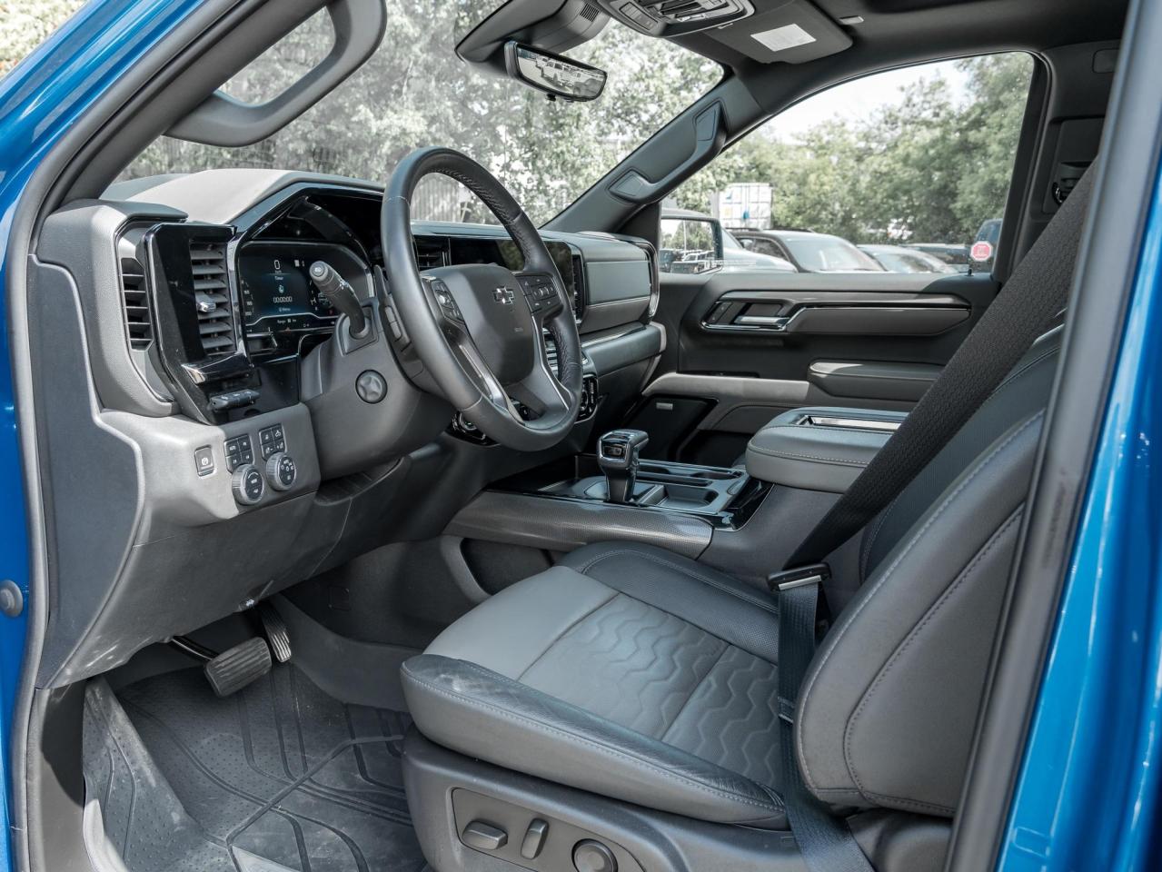 2022 Chevrolet Silverado 1500 ZR2 Photo