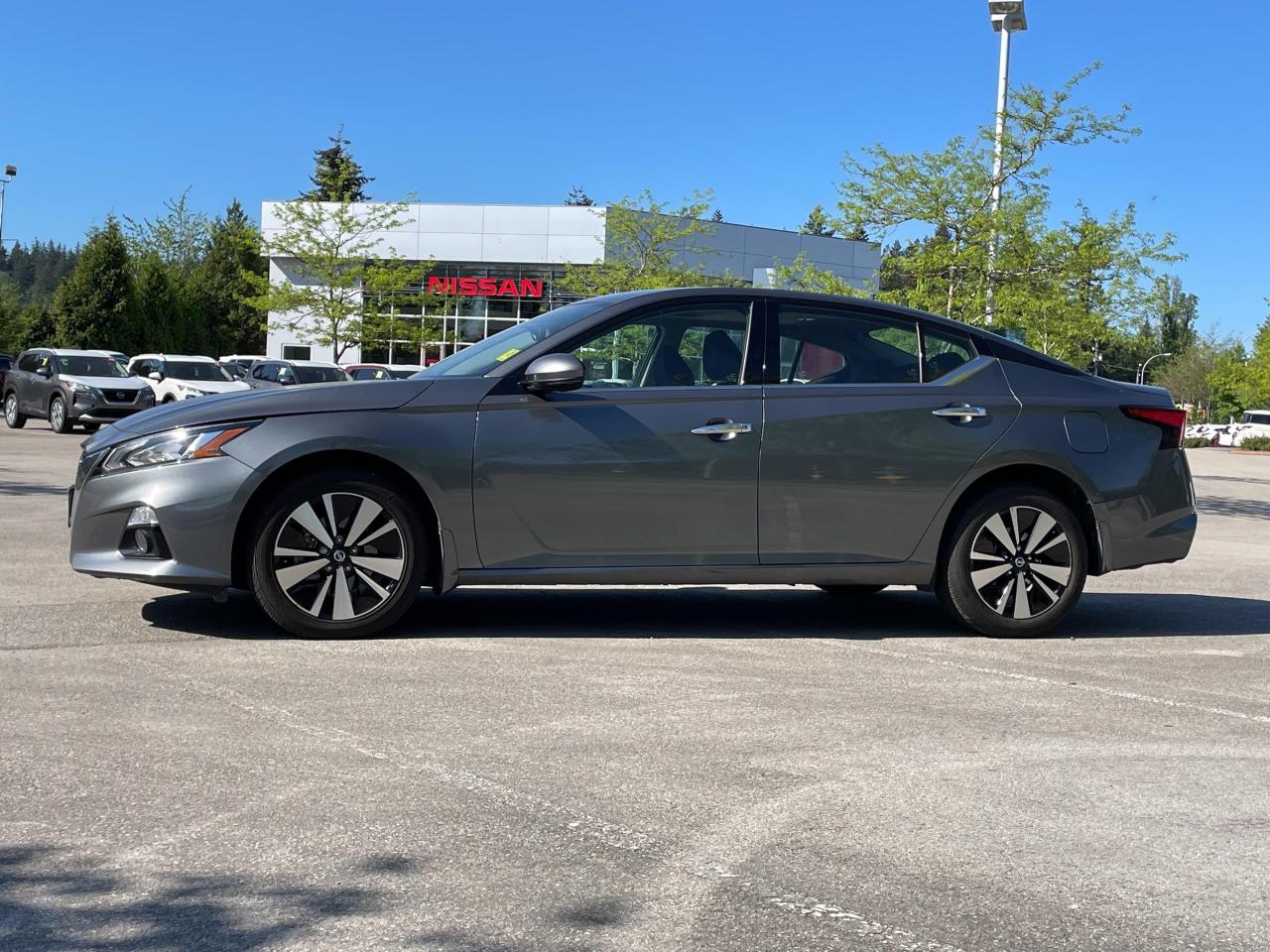 Used 2019 Nissan Altima 2.5 SV Sedan for sale in Surrey, BC