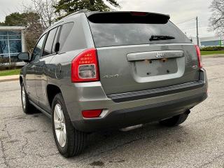 2012 Jeep Compass 4WD 4DR SPORT - Photo #13