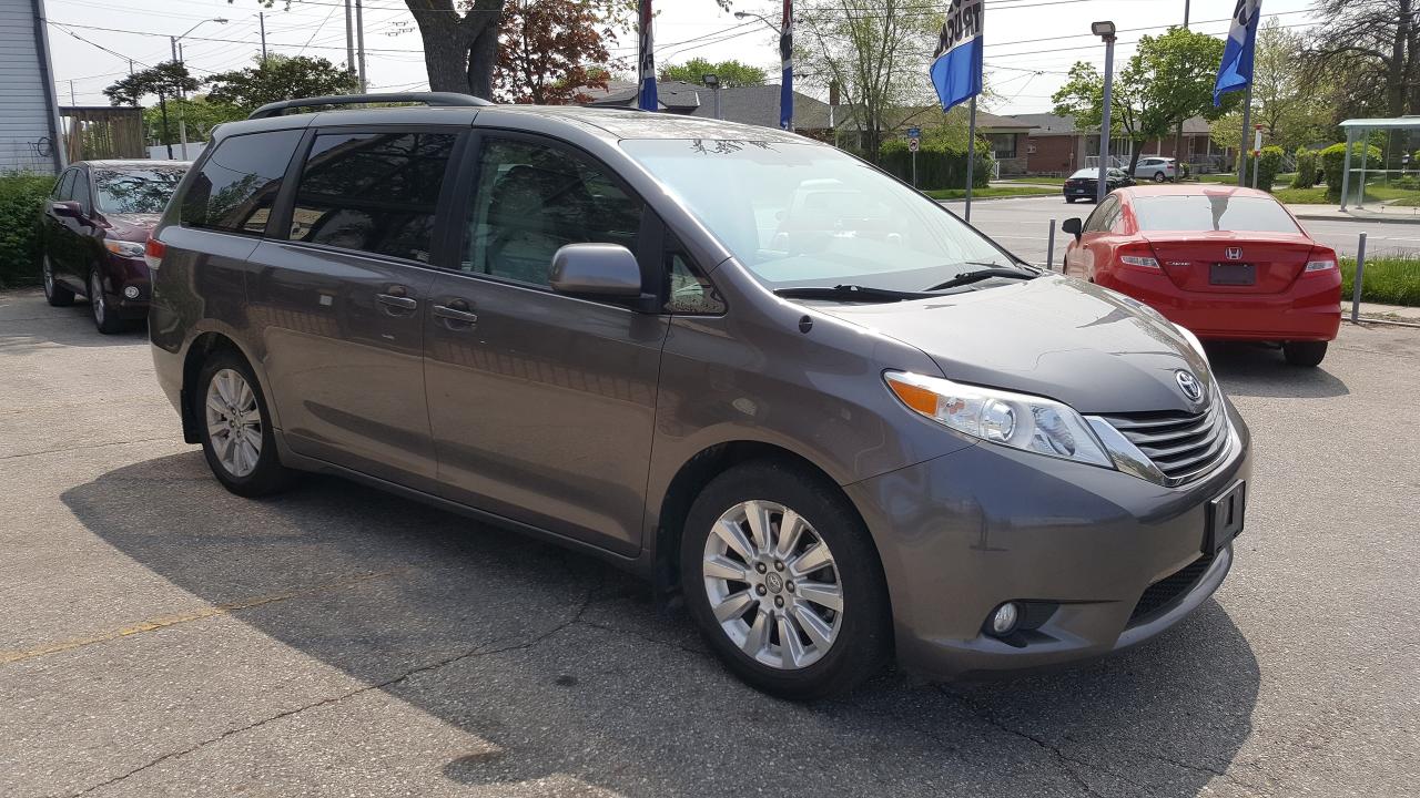 Used 2011 Toyota Sienna 5dr V6 XLE 7-Pass FWD for sale in Etobicoke, ON