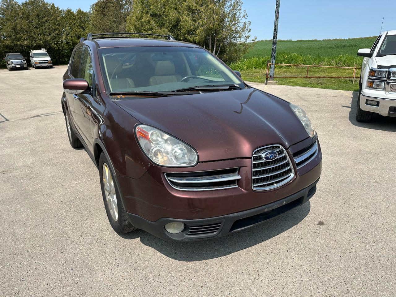 2006 Subaru B9 Tribeca Ltd has  new engine with 51000km - Photo #1