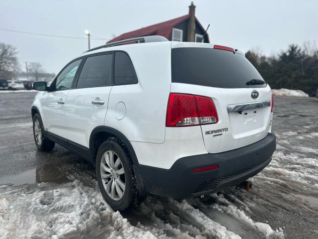 2011 Kia Sorento EX V6 AWD Photo5