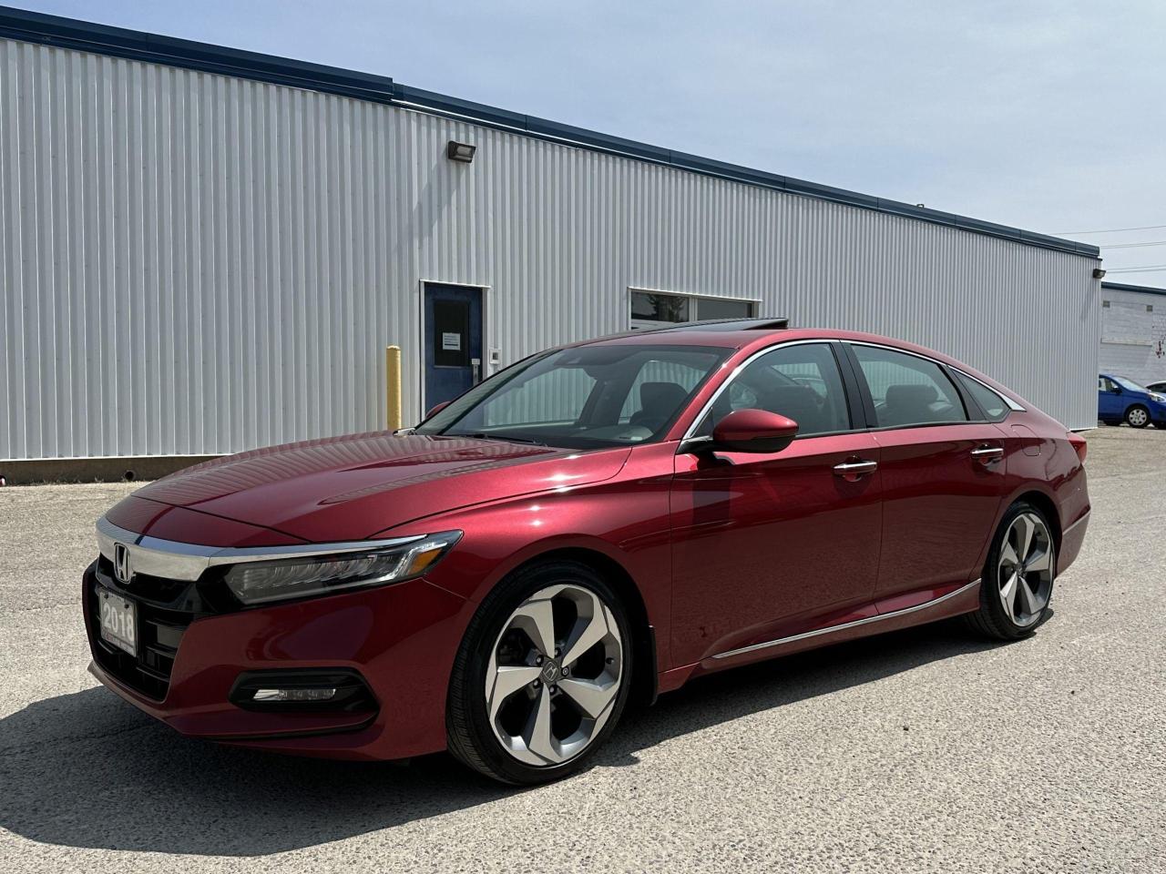 Used 2018 Honda Accord Touring Navigation Camera HUD Leather Roof for sale in Kitchener, ON