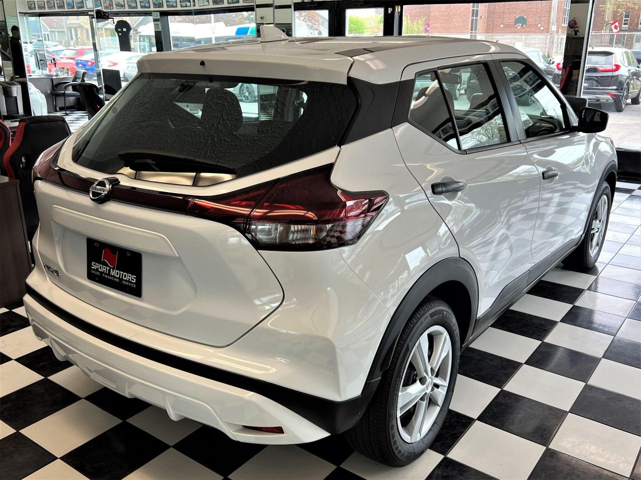 2021 Nissan Kicks S+Blind Spot+Lane Keep+ApplePlay+CLEAN CARFAX - Photo #4
