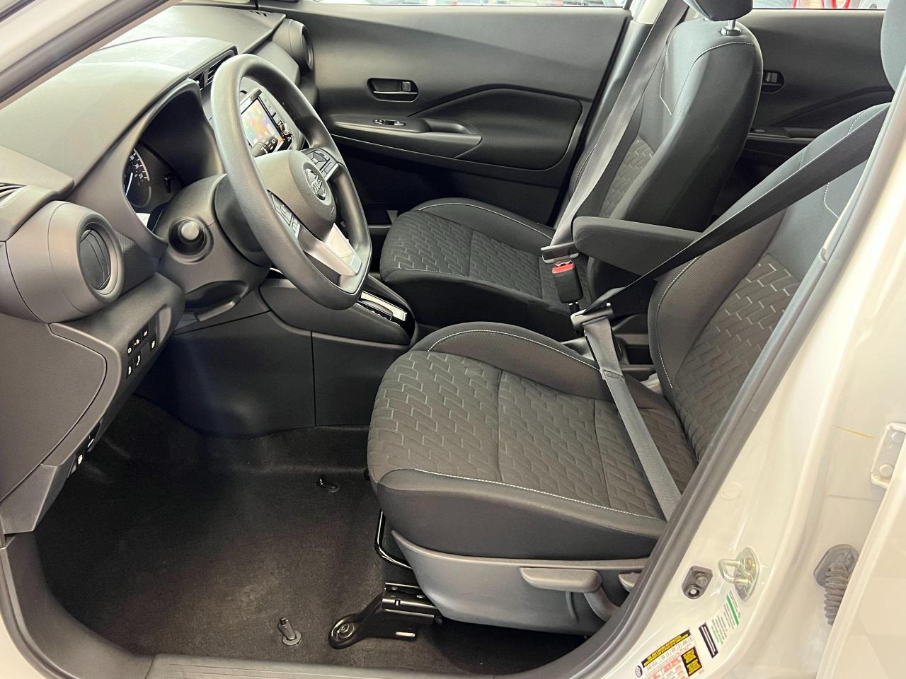 2021 Nissan Kicks S+Blind Spot+Lane Keep+ApplePlay+CLEAN CARFAX - Photo #19
