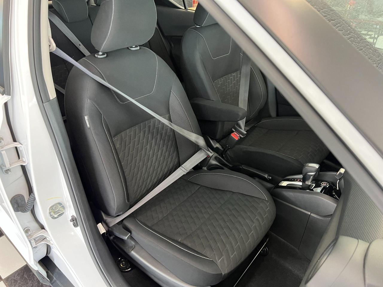 2021 Nissan Kicks S+Blind Spot+Lane Keep+ApplePlay+CLEAN CARFAX - Photo #23