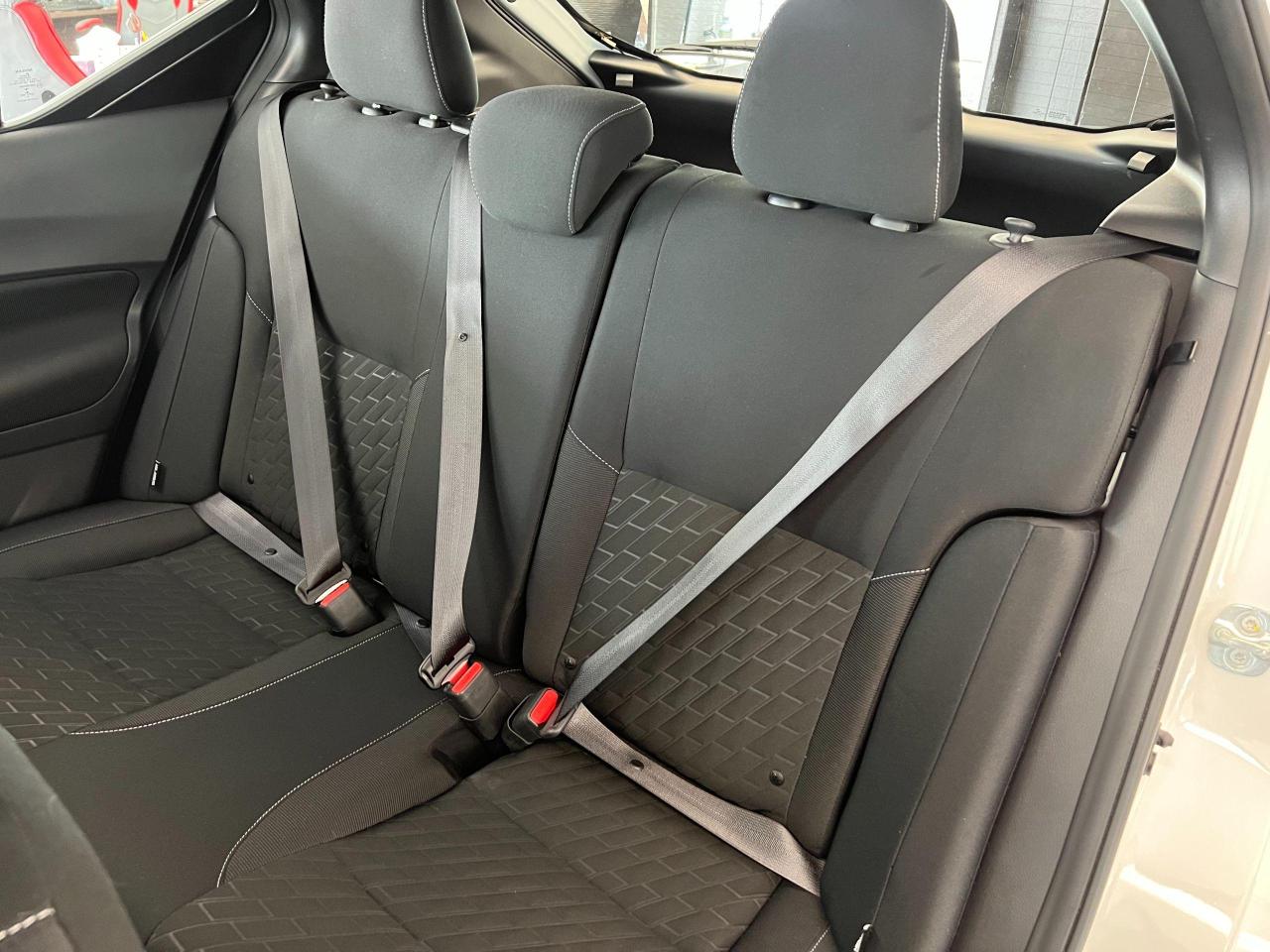 2021 Nissan Kicks S+Blind Spot+Lane Keep+ApplePlay+CLEAN CARFAX - Photo #25