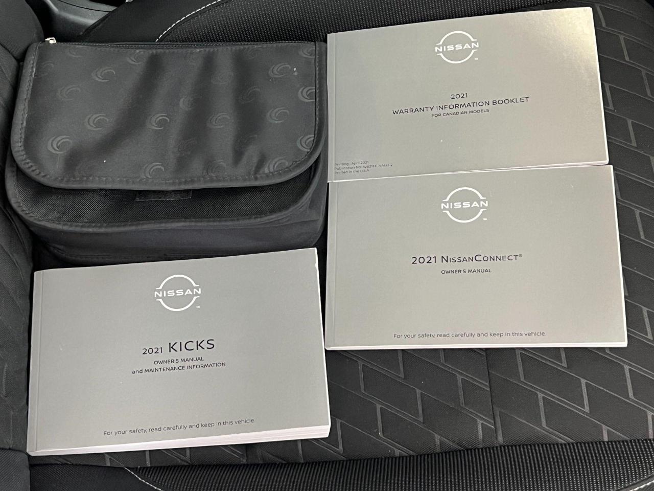 2021 Nissan Kicks S+Blind Spot+Lane Keep+ApplePlay+CLEAN CARFAX - Photo #27