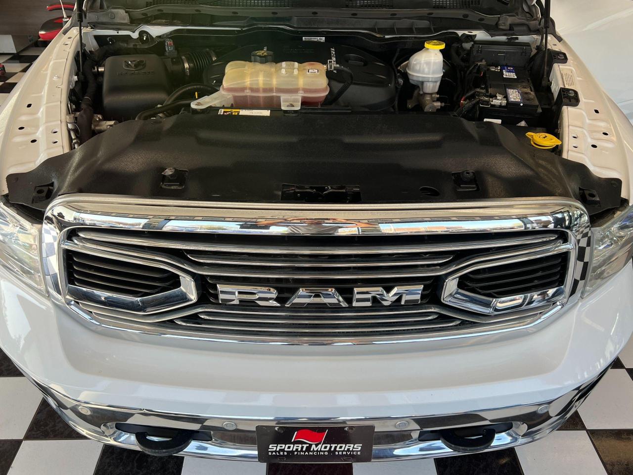 2018 RAM 1500 Laramie Longhorn Crew ECO Diesel 4x4+CLEAN CARFAX - Photo #7