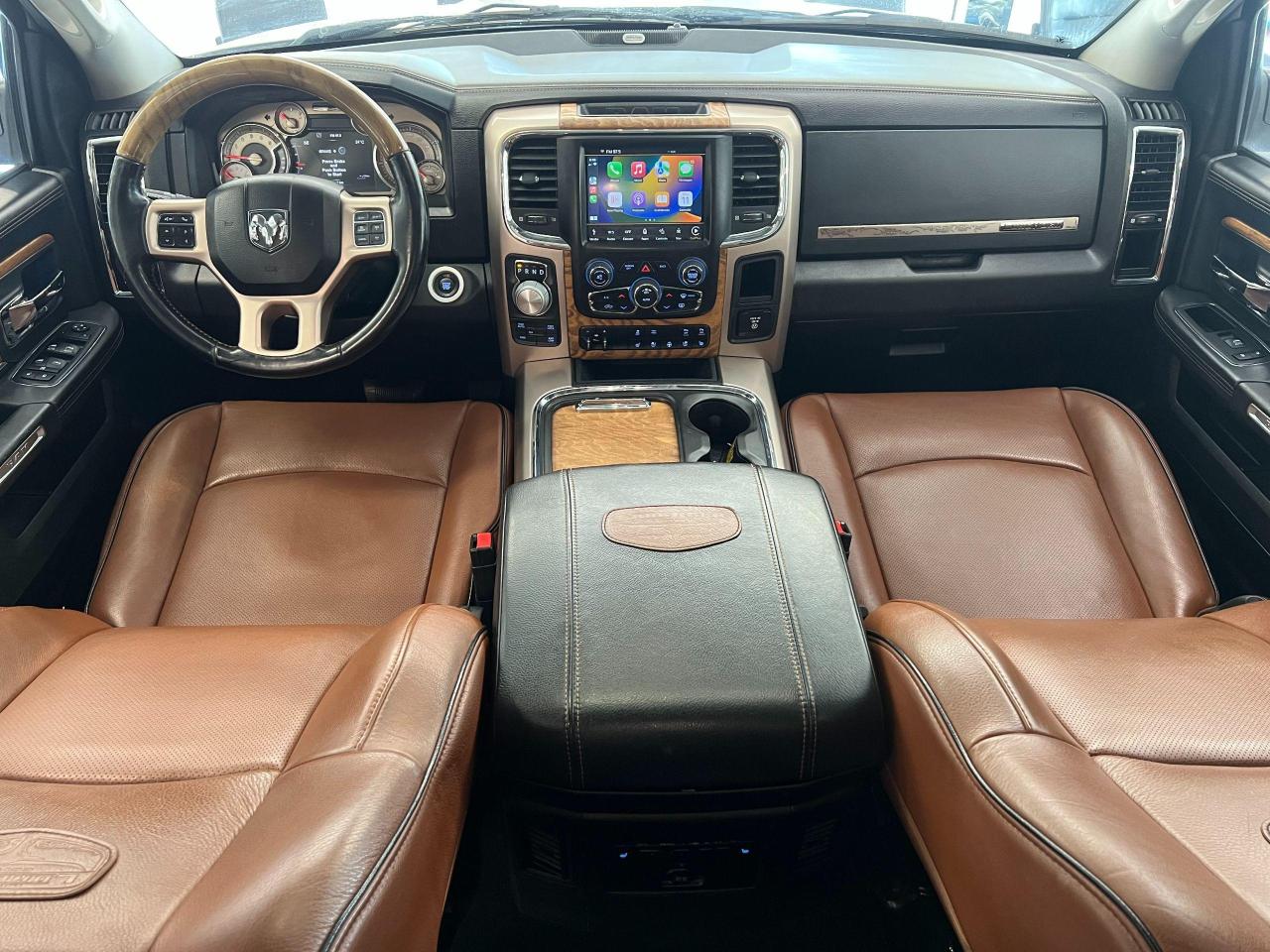 2018 RAM 1500 Laramie Longhorn Crew ECO Diesel 4x4+CLEAN CARFAX Photo76