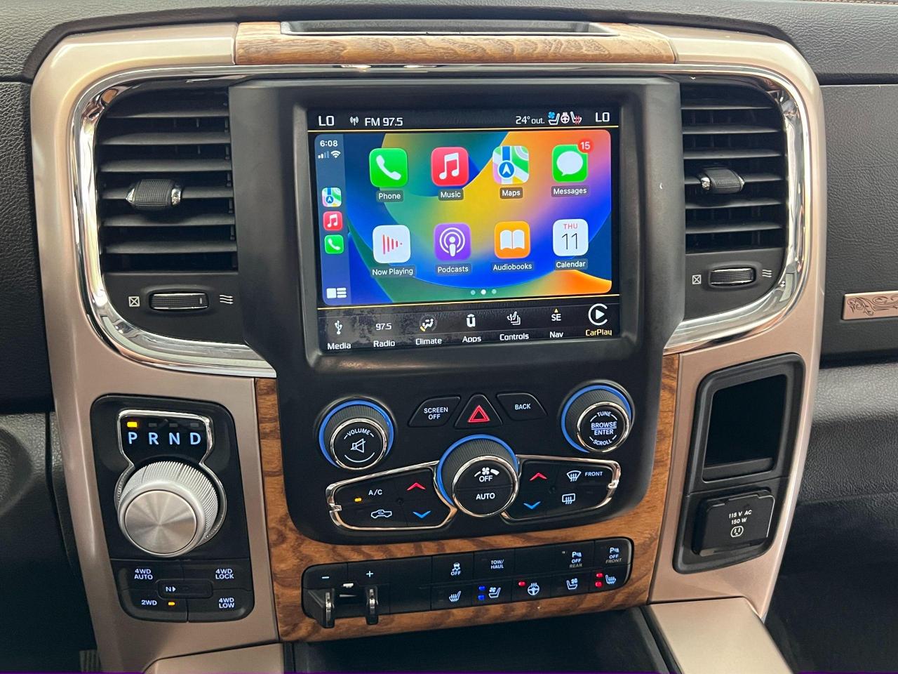 2018 RAM 1500 Laramie Longhorn Crew ECO Diesel 4x4+CLEAN CARFAX - Photo #9