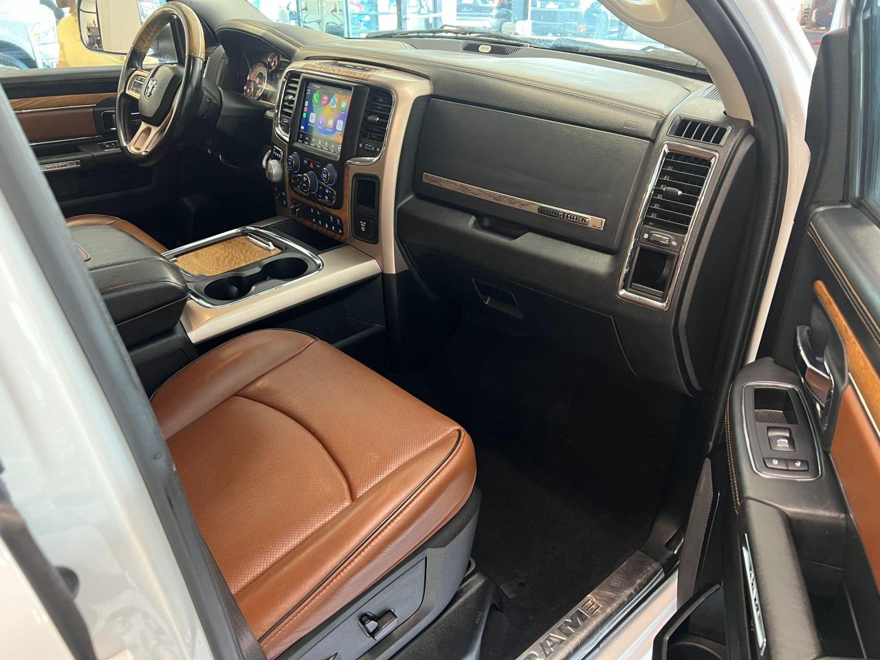 2018 RAM 1500 Laramie Longhorn Crew ECO Diesel 4x4+CLEAN CARFAX Photo87