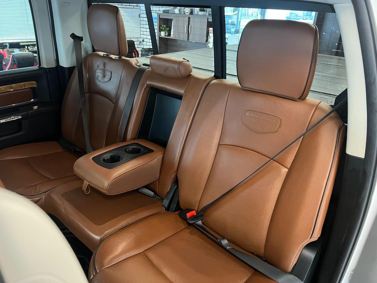 2018 RAM 1500 Laramie Longhorn Crew ECO Diesel 4x4+CLEAN CARFAX - Photo #23