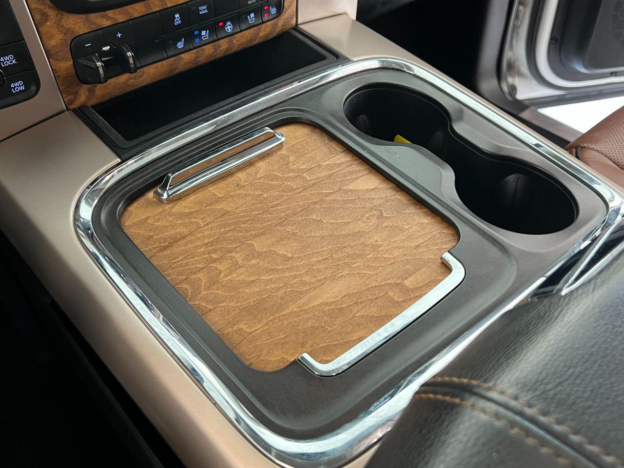 2018 RAM 1500 Laramie Longhorn Crew ECO Diesel 4x4+CLEAN CARFAX - Photo #40