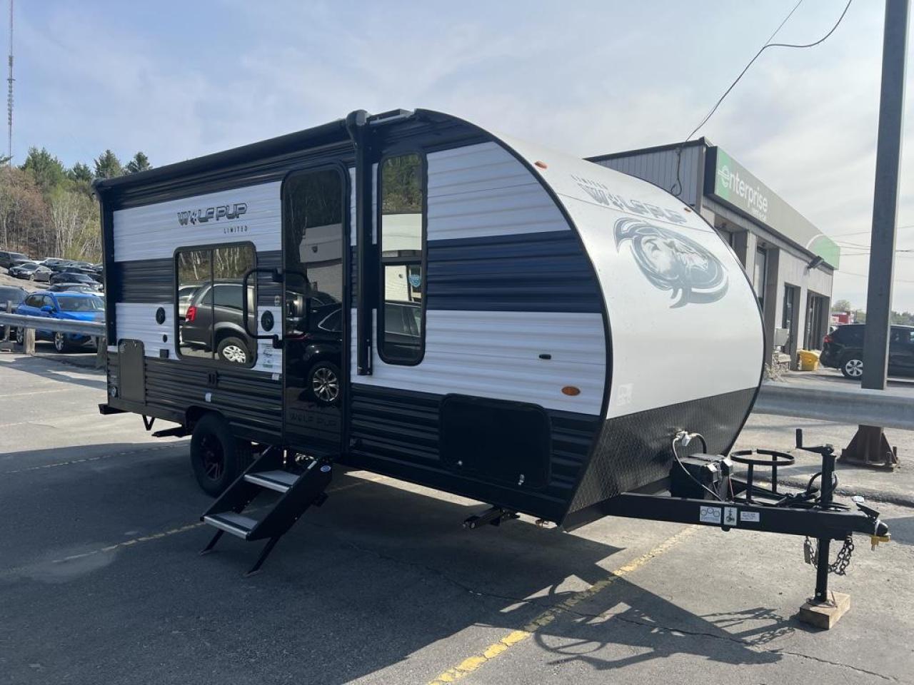 Used 2023 Forest River Wolf Pup 16FQ for sale in Greater Sudbury, ON