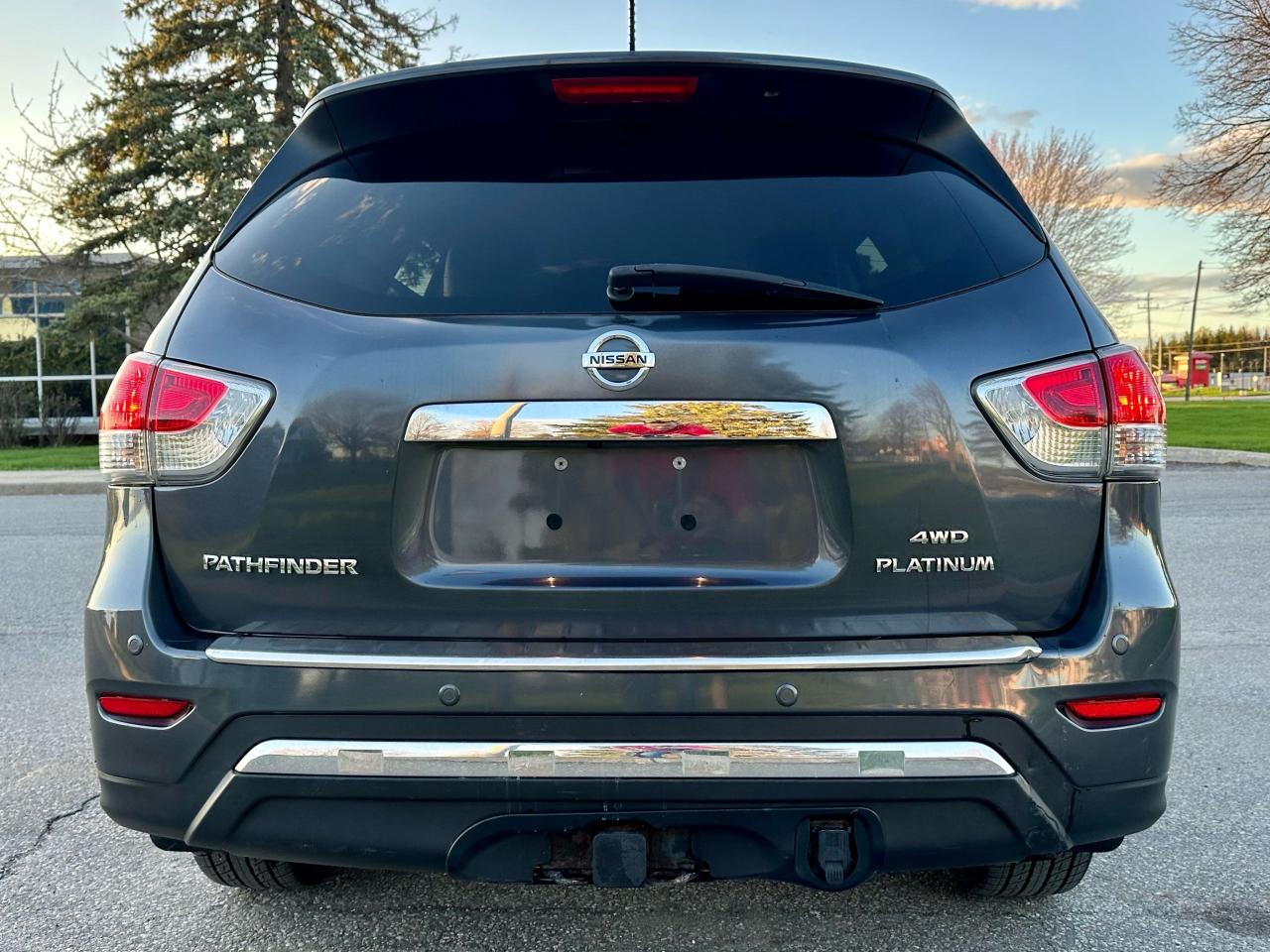 2014 Nissan Pathfinder Platinum / Navi ( Safety Certified ) Photo4