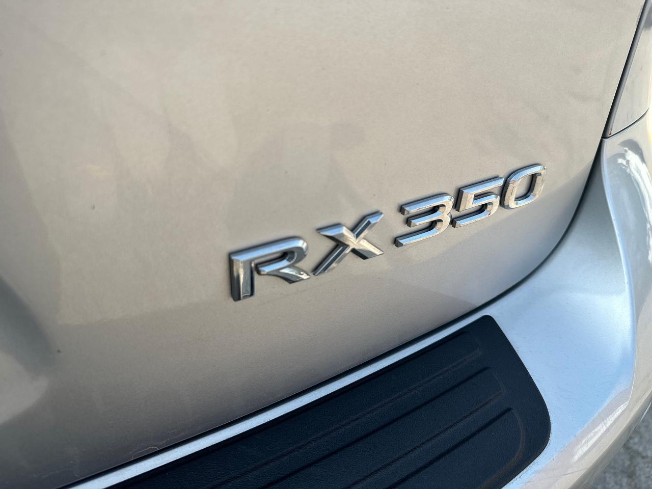2011 Lexus RX 350 Navigation, Leather, Sunroof - Photo #34