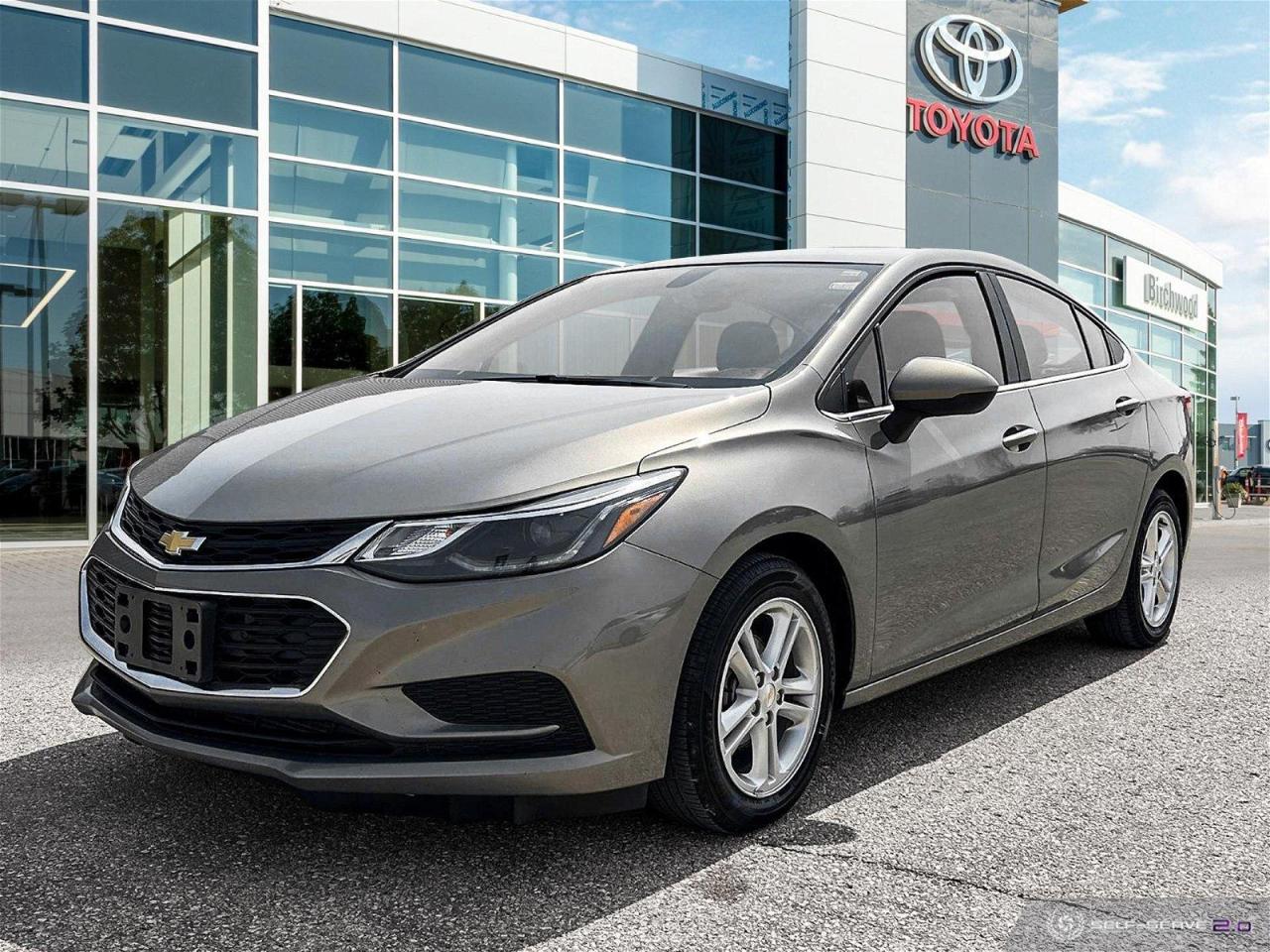 Used 2018 Chevrolet Cruze LT Moonroof | Push Start | CarPlay for sale in Winnipeg, MB