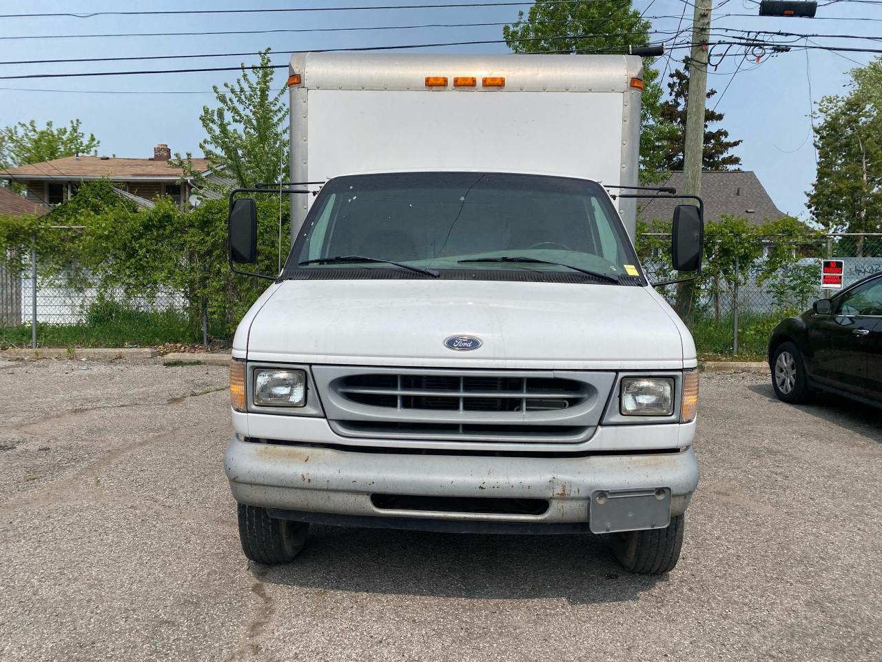 1999 Ford E450  - Photo #1